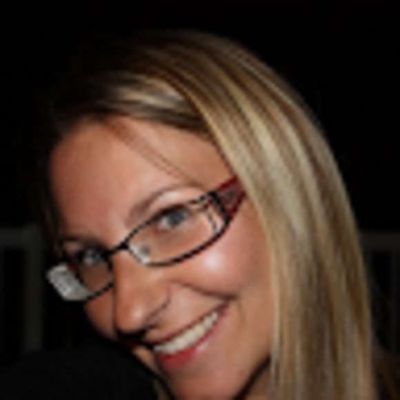 Meet your Posher, Karla - Picture 1 of 1